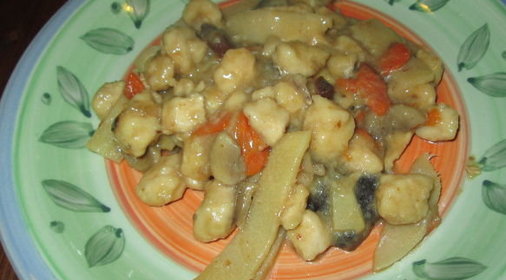 Торт-рулет с цукатами