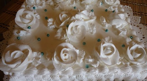 Торт Белоснежка