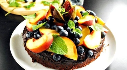 Торт «Маленькое черное платье»