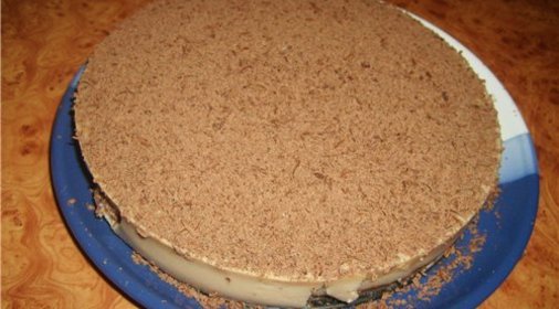 Нежный торт с вареной сгущенкой