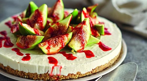 Легкий торт с инжиром