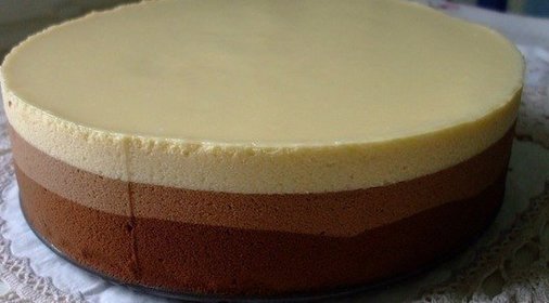 Торт три шоколада