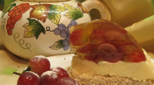 Виноградный торт с желе