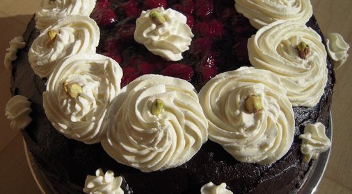 Торт .. Вишнёвый Бегемотик