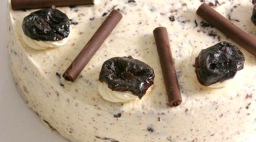 Торт с черносливом