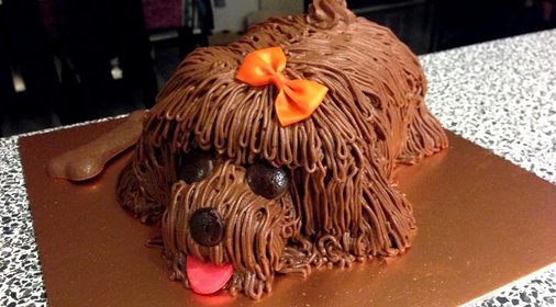 Торт в виде собаки