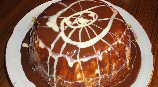 торт с фруктами Паутинка