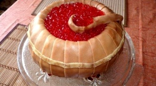 Торт Бочонок с икрой