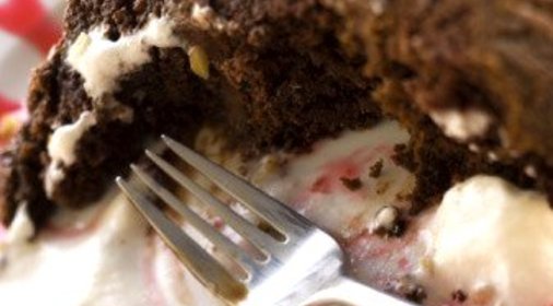 Торт с черемухой