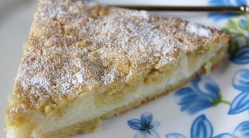 Тертый торт с творогом