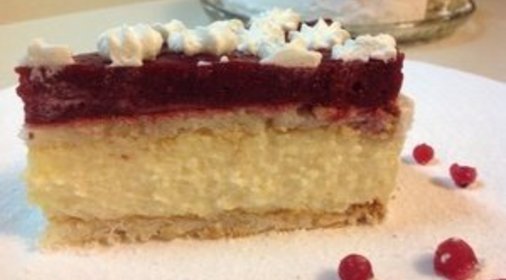 Смородиновый торт с рисовым кремом