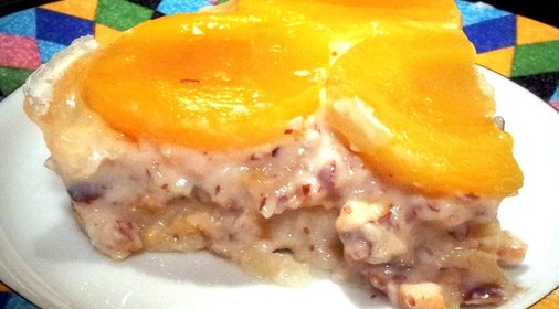 Персиковый торт с миндалем