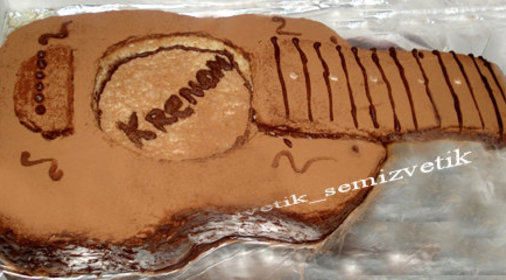 Торт «Гитара» (или торт № 2 – для старшего брата)