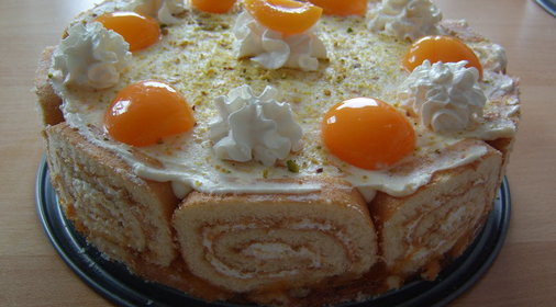 Абрикосовый торт без выпечки