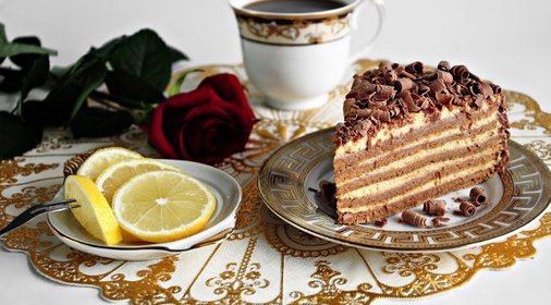 Карамельный торт со сливками