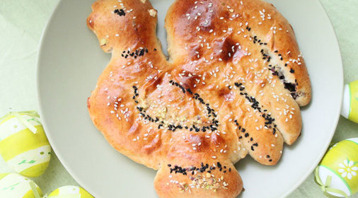 Петух с маковой начинкой