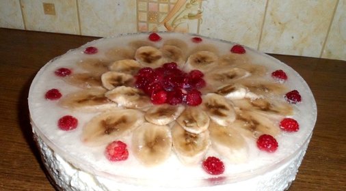 Торт без выпечки с желатином и фруктами