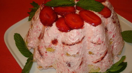 торт-мусс ЯГОДКА