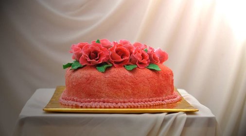 Торт Красная роза - эмблема любви!