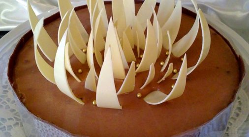 Торт Мирабель