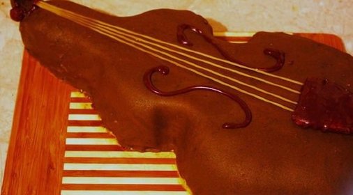 Торт «Скрипка» для любимого мужа