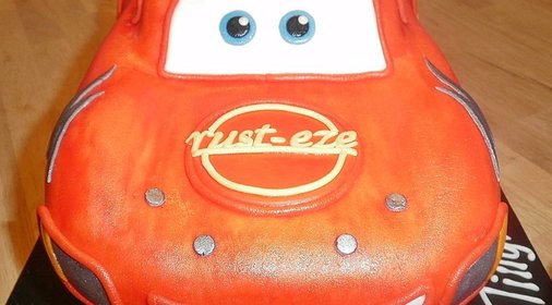 Торт-Машина Молния Маккуин