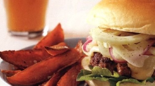 Торт медовый с черносливом