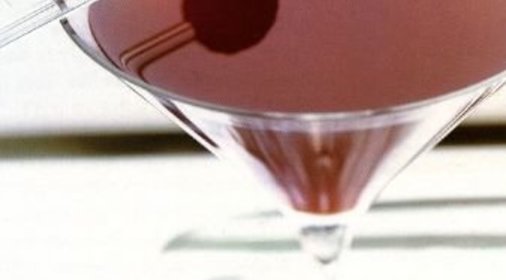 Торт миндальный комбинированный