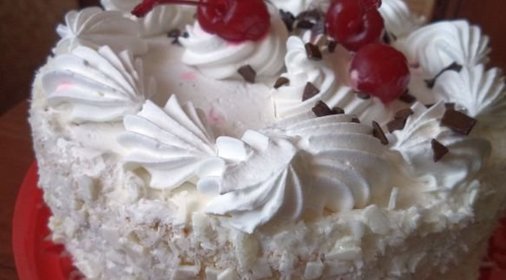 Торт крахмальный со сметанным кремом