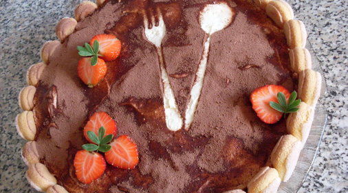 КЛУБНИЧНЫЙ ТИРАМИСУ-ТОРТ