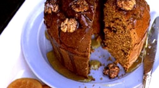 Тыквенно-ореховый торт с апельсиновыми цукатами