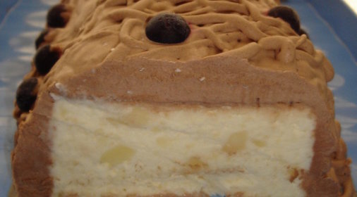 Ананасовый торт-мороженое