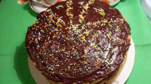 Бисквитный тортик с вишней