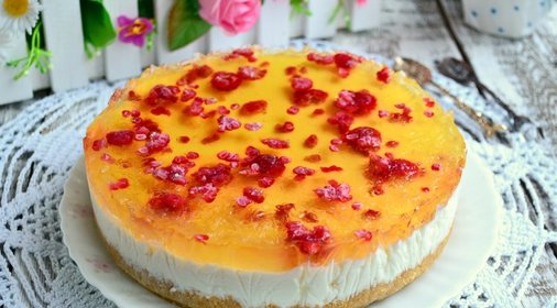 Творожно-желейный торт с малиной без выпечки