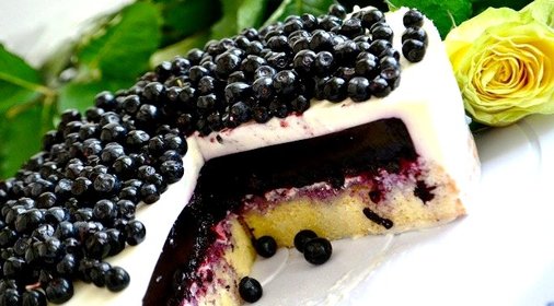 Черничный торт бисквитный