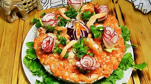 Праздничный рисовый торт по-тайски