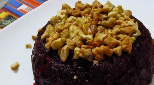 Торт морковный с цветами