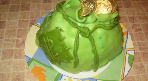 Торт «Муравейник» в виде мешочка денег