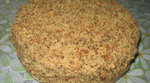 Торт с халвой и кунжутом