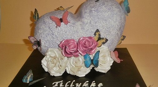 Торт-Сердце 3Д, кокосовый маслянный бисквит