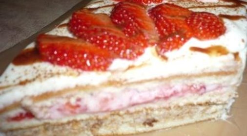 Тортик «Клубничная полоска»