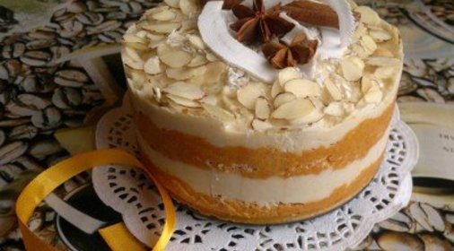 Морковный торт с кремом из кешью.RAW