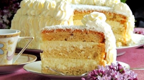 Белый кокосовый торт