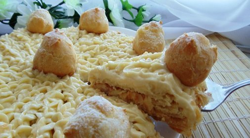 Слоёный торт с заварными шариками Компромисс!!!