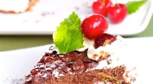 Йогуртовый торт с вишней