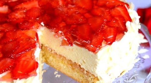 Клубничный торт с маскарпоне
