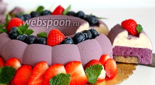 Муссовый торт с черникой и велюром