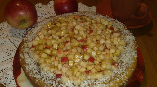 Йогуртовый ягодный торт