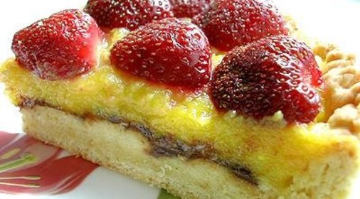 Торт Мари с клубникой