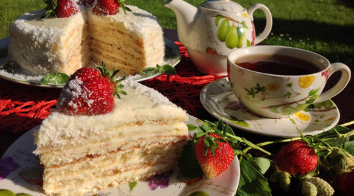 Слоеный творожно-сметанный торт